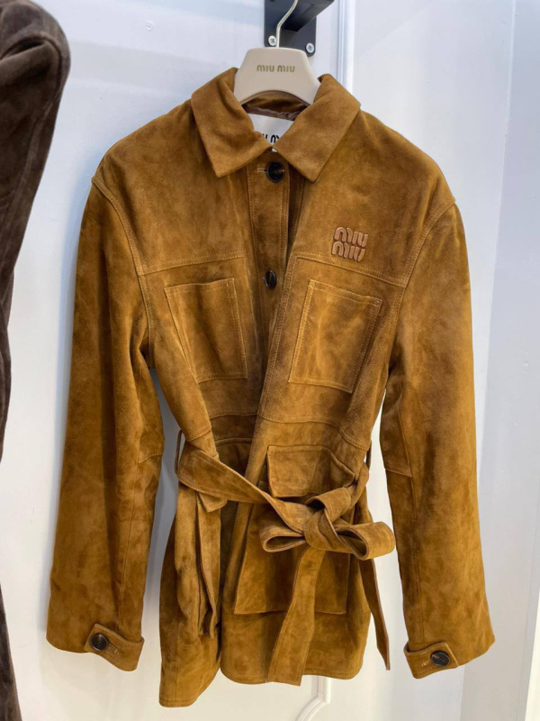КУРТКА MIU MIU 