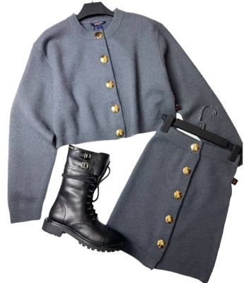 КОСТЮМ LOUIS VUITTON 