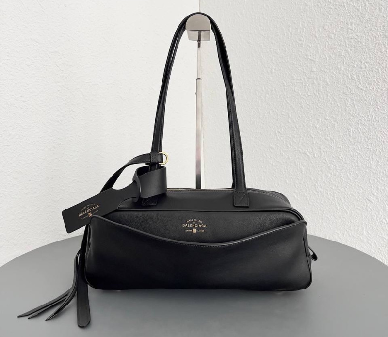 СУМКА BALENCIAGA CARRIE 