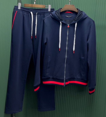 МУЖСКОЙ КОСТЮМ KITON 