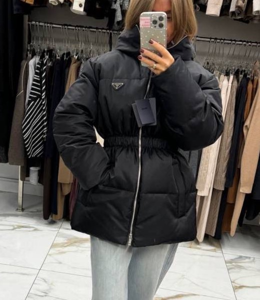 ПУХОВИК PRADA 