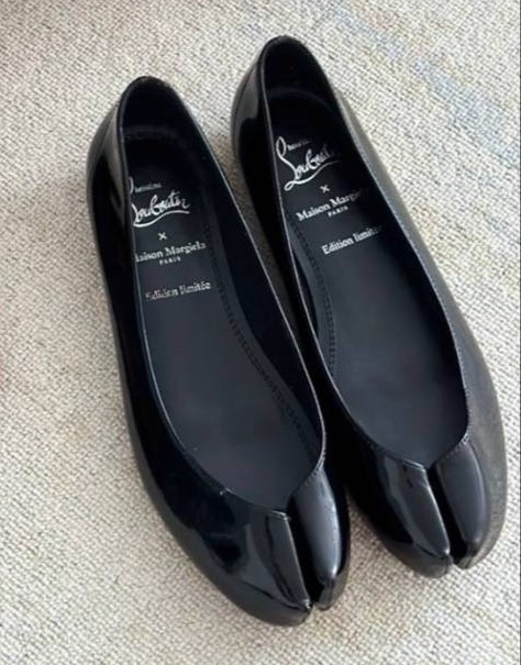 БАЛЕТКИ CHRISTIAN LOUBOUTIN 