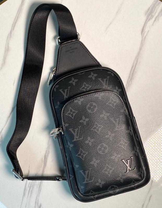 МУЖСКАЯ СУМКА СЛИНГ LOUIS VUITTON 