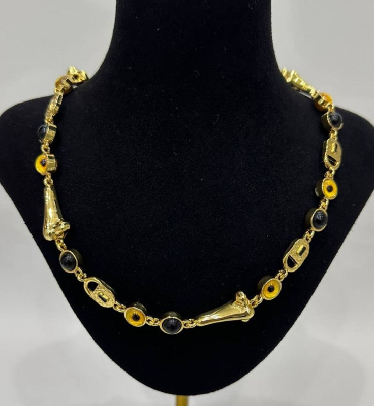 КОЛЬЕ SCHIAPARELLI 