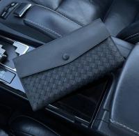 ВИЗИТНИЦА BOTTEGA VENETA