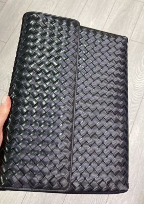 МУЖСКОЙ КЛАТЧ BOTTEGA VENETA 