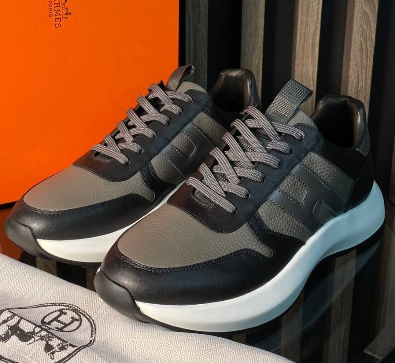 МУЖСКИЕ КРОССОВКИ HERMES 