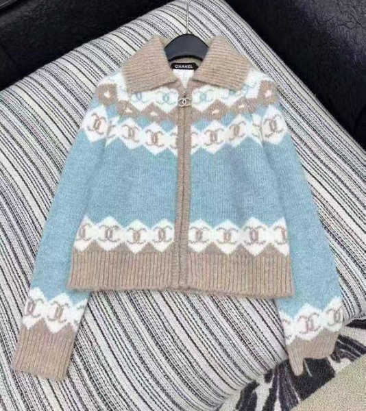КАРДИГАН CHANEL 
