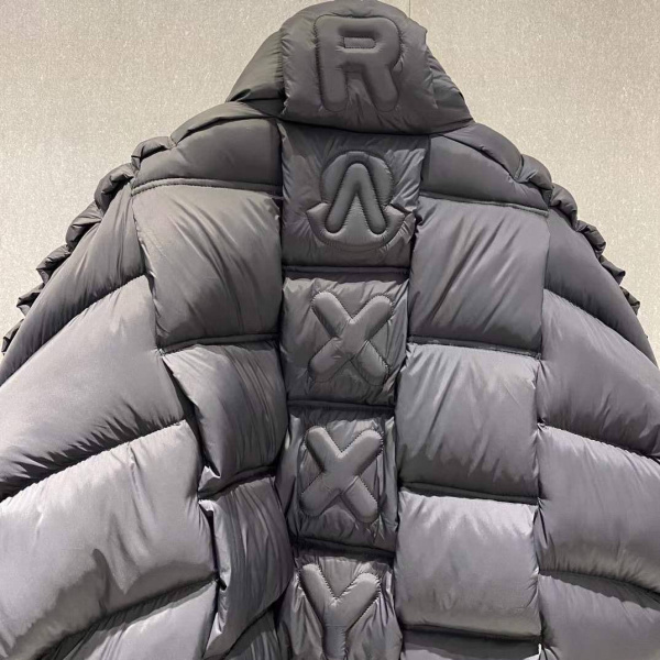 МУЖСКОЙ ПУХОВИК MONCLER  71678 фото анонса