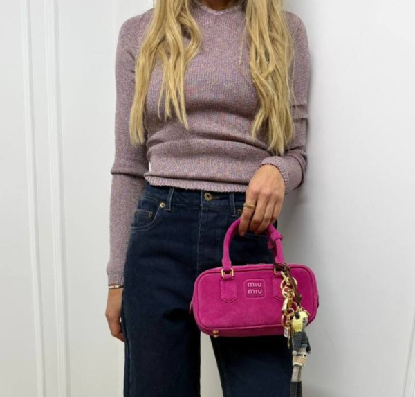 ЛОНГСЛИВ MIU MIU 