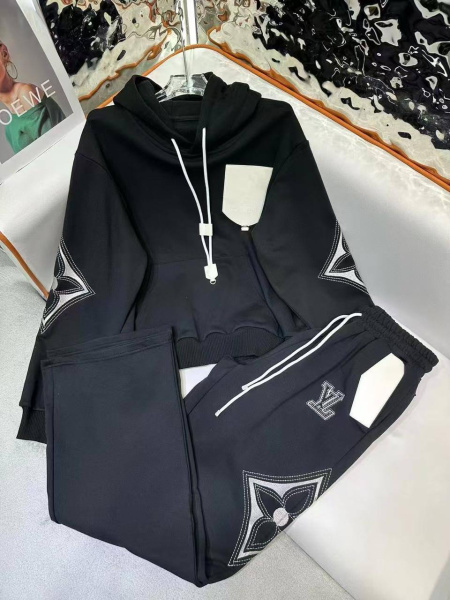 КОСТЮМ LOUIS VUITTON  71931 фото анонса