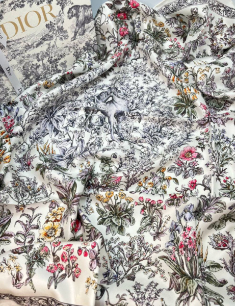 ПЛАТОК CHRISTIAN DIOR 