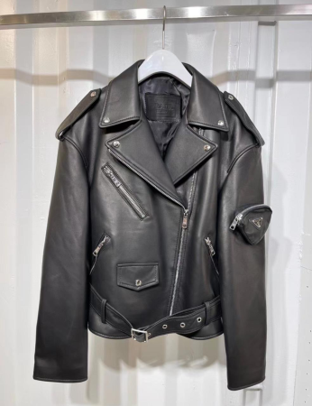 КУРТКА PRADA 52929 детальное фото товара