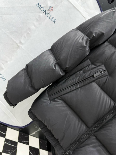МУЖСКОЙ ПУХОВИК MONCLER  81267 фото анонса