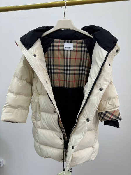 ДЕТСКИЙ ПУХОВИК BURBERRY 74637 фото анонса