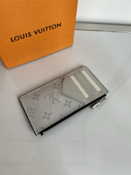 ВИЗИТНИЦА LOUIS VUITTON  67839 фото анонса