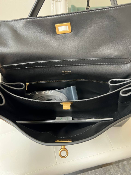 СУМКА BALENCIAGA RODEO  67018 фото анонса