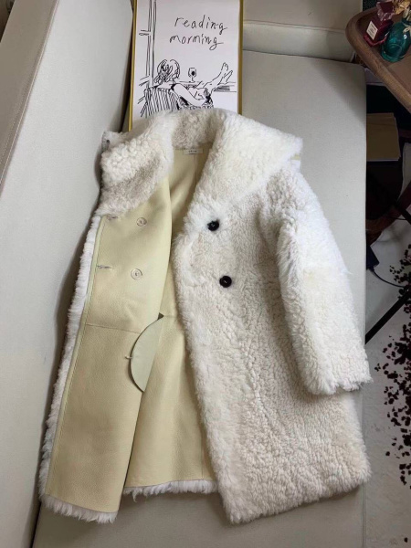 ДУБЛЕНКА CELINE  73100 фото анонса