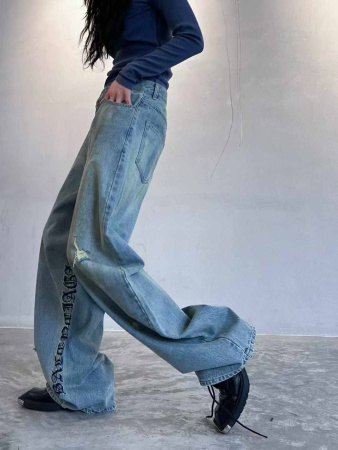 ДЖИНСЫ BALENCIAGA  82056 детальное фото товара