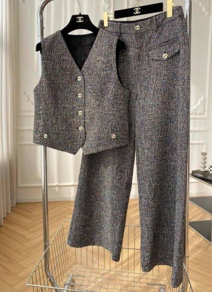 КОСТЮМ CHANEL 