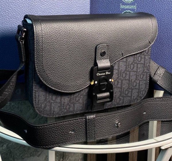 МУЖСКАЯ СУМКА МЕССЕНДЖЕР CHRISTIAN DIOR 