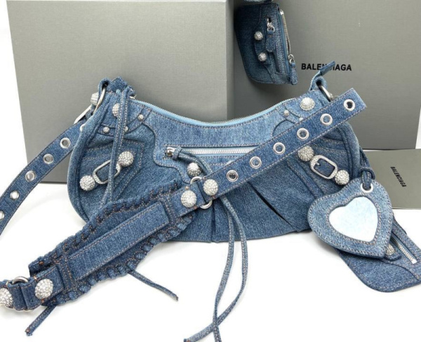 СУМКА BALENCIAGA 