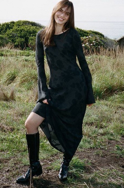 ПЛАТЬЕ REALISATION 