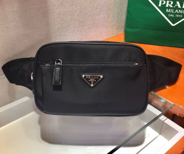 МУЖСКАЯ СУМКА СЛИНГ PRADA 