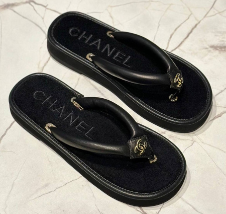 ШЛЕПКИ CHANEL 