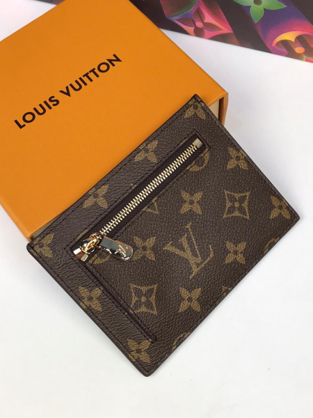 ВИЗИТНИЦА LOUIS VUITTON 35531 фото анонса