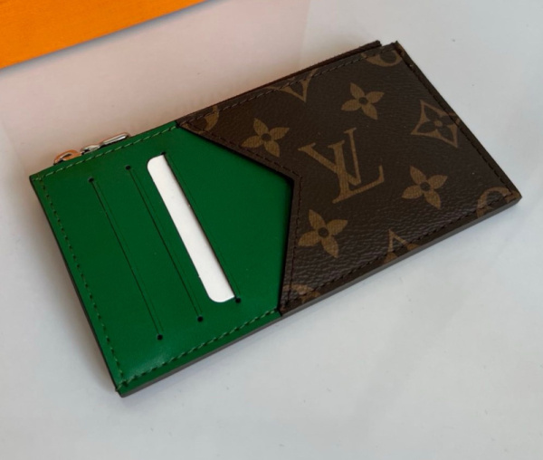 ВИЗИТНИЦА LOUIS VUITTON 