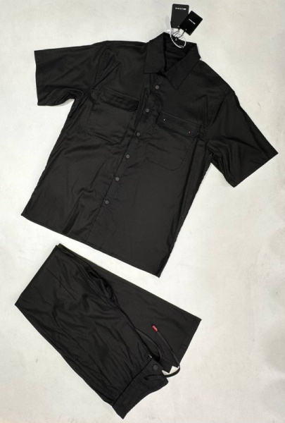 МУЖСКОЙ КОСТЮМ KITON 