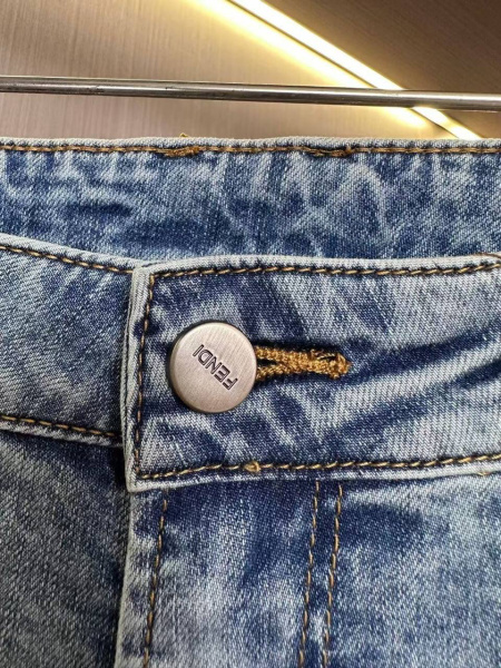 МУЖСКИЕ ДЖИНСЫ FENDI  77467 фото анонса