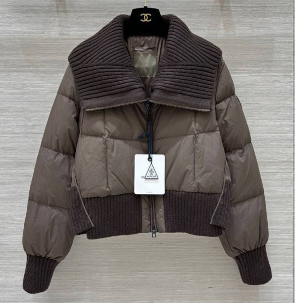 ПУХОВИК MONCLER 