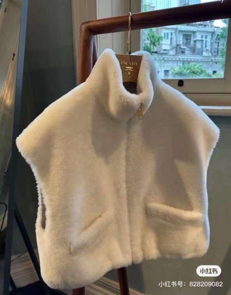 ЖИЛЕТ PRADA 62073 фото анонса