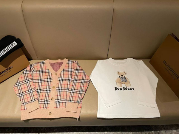 ДЕТСКИЙ КОСТЮМ BURBERRY  81409 фото анонса