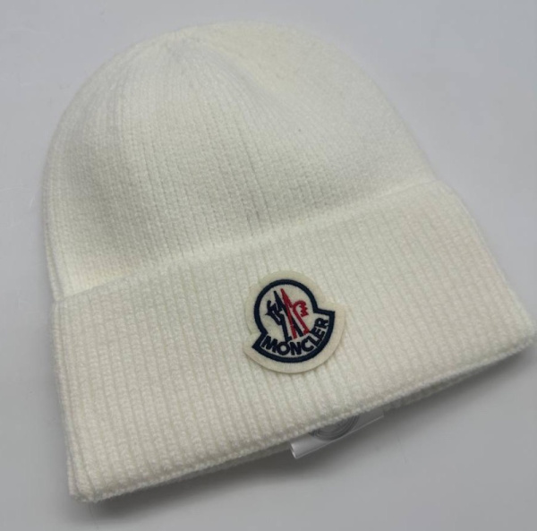 МУЖСКАЯ ШАПКА MONCLER 
