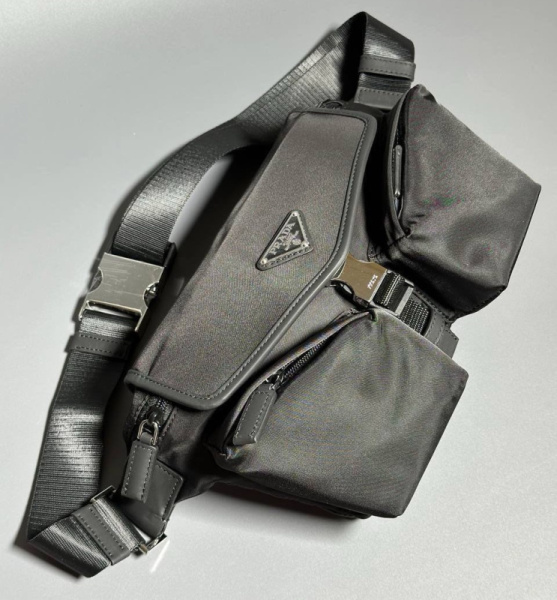 МУЖСКАЯ СУМКА СЛИНГ PRADA 