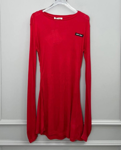 ЛОНГСЛИВ MIU MIU 