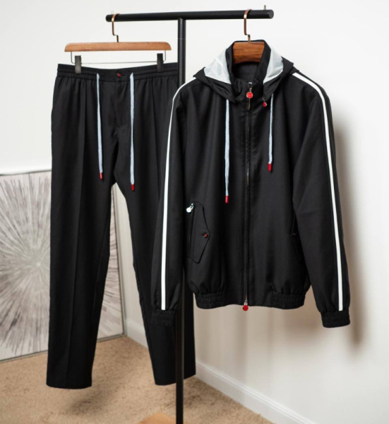 МУЖСКОЙ КОСТЮМ KITON 