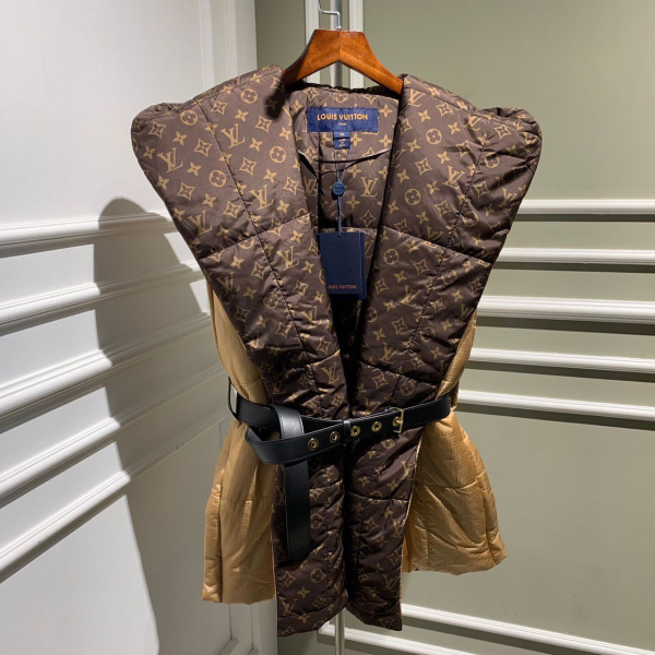 ЖИЛЕТ LOUIS VUITTON 53069 фото анонса