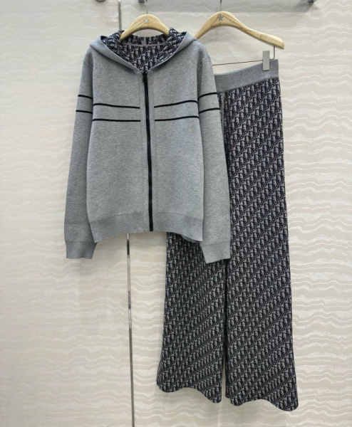 КОСТЮМ ДВУСТОРОННИЙ CHRISTIAN DIOR 