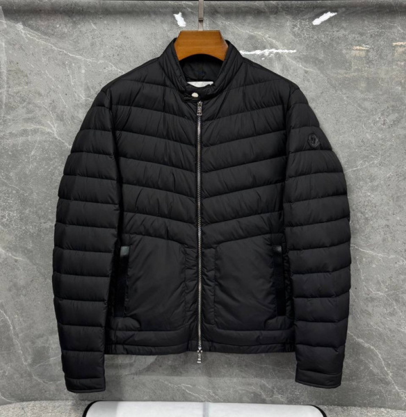 МУЖСКАЯ КУРТКА MONCLER 