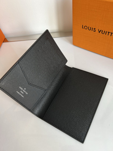 ОБЛОЖКА НА ПАСПОРТ LOUIS VUITTON  67849 фото анонса