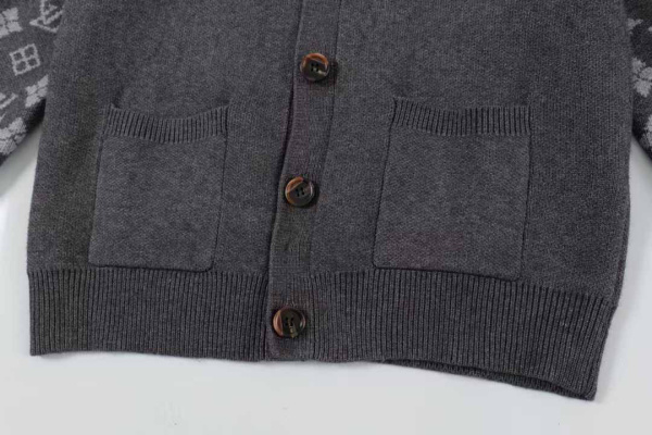 МУЖСКОЙ КАРДИГАН LOUIS VUITTON  72365 фото анонса