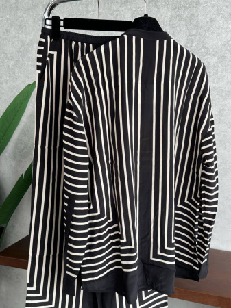 КОСТЮМ TOTEME 57520 детальное фото товара