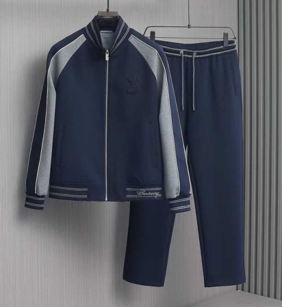 МУЖСКОЙ КОСТЮМ BURBERRY 