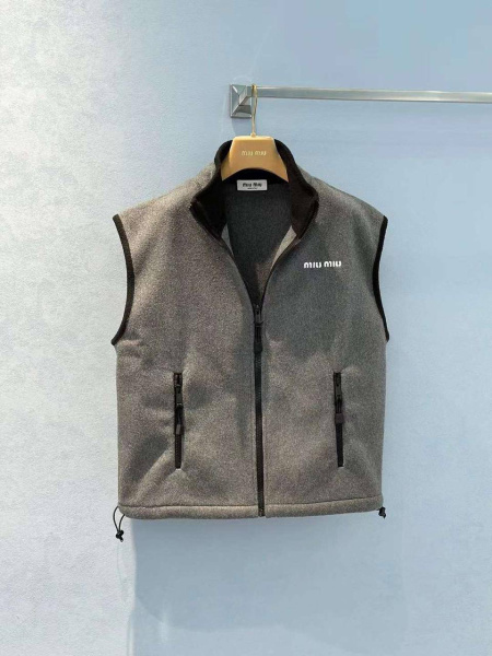 ЖИЛЕТ MIU MIU  71647 фото анонса
