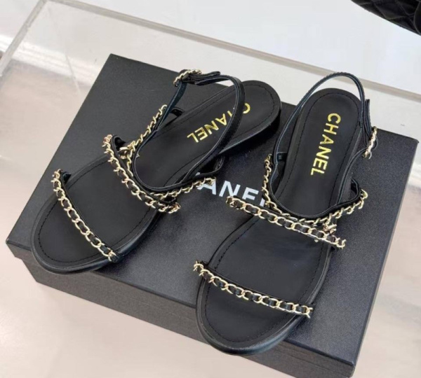 САНДАЛИИ CHANEL 