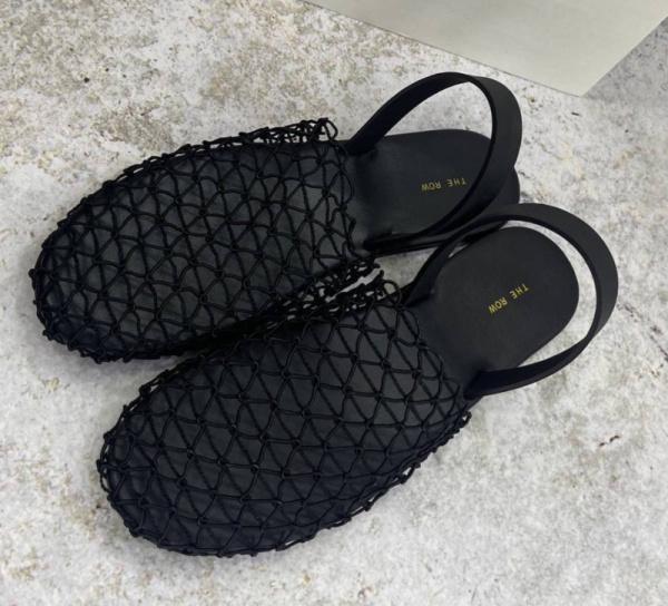 ШЛЕПКИ THE ROW 